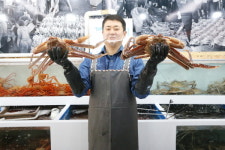 대구 떳다종합수산, 매천시장 수산물 유통으로 다양한 해산물 제공