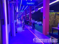 XGOLF(엑스골프), 마친 쇼골프타운 ...MZ세대 겨냥해 변신.. 힙한 분위기