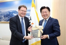 제주도-주 부산 미국영사관, 양 지역 간 관계 발전에 공감대