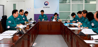 의대 증원 반대 집단행동 본격화, 전공의 집단대응 밤샘 토론