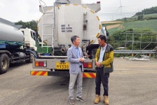 호반그룹 대아청과, 강릉 가뭄지역에 급수차 20대 동원해 2,000t 공급