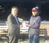 인제축협, 화재 피해 조합원에 재해성금 전달