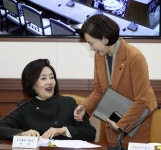 제이씨에이에듀테크 - 화성시 동탄순환대로 406 | 교육부·중기부, 에듀테크 기업들과 간담회 연다