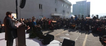 성남 공장서 일했던 이재명…오리엔트바이오 상한가