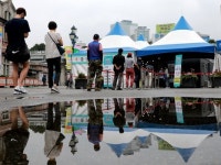 [코로나19] 신규 확진자 나흘째 600명대···서울서만 260명