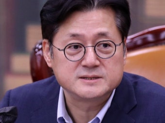 [속보] 더불어민주당 새 원내사령탑에 홍익표