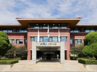 한국마사회, 동절기 외투 기부 첫 겨울 나눌래옷 행사 동참