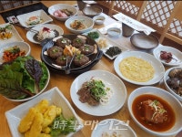 미식가들의 입맛 사로잡은 담양떡갈비, 365일 주인장의 밝은 미소는 서비스