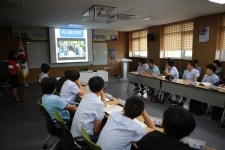 강동구, 청소년들의 직업체험 위해 구청 개방