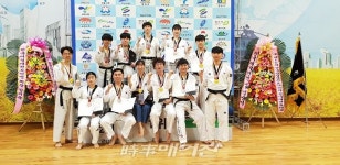 전국태권도대회, 광주광역시 빛고을품새단 우승