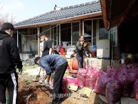 곡성군 곡성읍, 통합사례관리 대상 주거환경 개선 자원봉사 실시