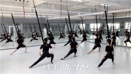 바른 몸을 만드는 건강한 피트니스 브랜드, 번지 피지오(Bungee Physio)