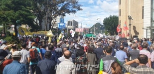 [포토] 보수단체 광화문 집회, 조국 구속·문재인 하야