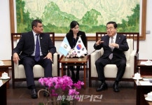 문희상 국회의장, 까스띠요 과테말라 부통령 당선자 면담