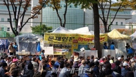 극한투쟁의 현장 광야교회, 13일 오전 강제철거