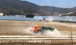 광양시 광양읍·봉강면 지역 토양개량제 공동살포단 운영