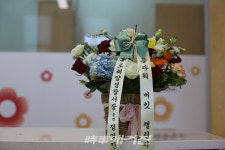 목포경찰서 김영근 서장, 화훼농가 살리기 캠페인(플라워 버킷 챌린지) 참여