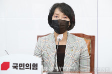 이영, 권익위, 기재부 이메일에 김영란법 시행령 개정
