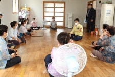 강진군, 폭염대비 무더위 쉼터와 축산농가 현장점검