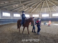 제주 토평초 총동창회, 2021 학교체육 승마교육 자부담금 지원