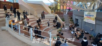 대구 명소로 급부상한 방천시장 옆 김광석다시그리기길