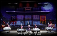 남녀노소 누구나 즐길 수 있는 오감만족 뮤지컬퍼포먼스... 뮤지컬 아리 아라리 28일 개막