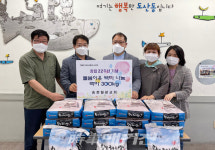 창립 22주년 송정월광교회, 도산동 돌봄이웃 백미 나눔