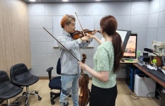 명지대 학우 위해 매 학기 장학금을 쾌척한 3옥타브장인 보컬학원 김윤민 원장