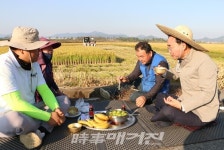 윤병태 나주시장, 가을 수확기 맞아 농산물 수확 현장 방문