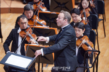 2024 교향악축제, 4월의 봄은 클래식의 웨이브를 타고