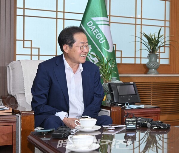 대통령 비서실장 정진석씨, 경찰 출석 요구에 불응 현황 파악 중