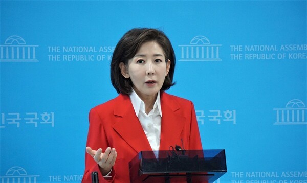 김민석 국무총리 후보자와 나경원 의원, 자료 제출 문제 놓고 격론