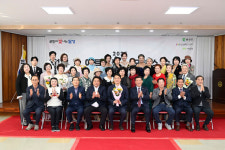 달성문화도시센터, 청춘 빛 아트스쿨·모델스 수료식 개최