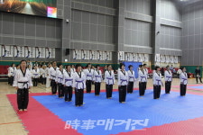 광주북구청장배 태권도 경연대회,열정의 발차기로 하나되다