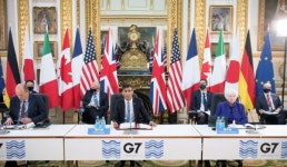 G7 재무장관 '역사적 합의'···