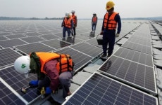 태양광 더 옥죄는 미국 상원 감세법안···중국산 이용시 세금 내야