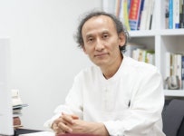 이재형 청평활명요양병원장 “암 뿌리까지 다스려야”