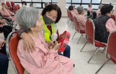 대전동부요양병원, 노인일자리 참여자와 어르신 돌봄 지원