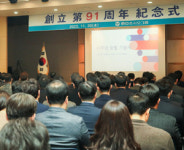 [11월 제약사 이모저모]길리어드, 동아쏘시오, 삼바, 한국화이자제약, 한국GSK 등 소식