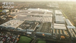 벤틀리, 英 최대 규모 태양광 패널 설치..年 3300톤 CO2 감소