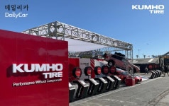 “타협 없는 퍼포먼스”..금호타이어, 세마쇼 통해 북미시장 공략!