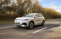훨훨 난 BYD, 英 시장서 1년 만에 658% 성장..그 배경은?