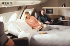 “50년의 비행”..한국과 함께한 싱가포르항공의 여정, 차별적 서비스 ‘눈길’