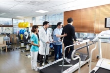 경희대병원·후마니타스암병원, 환자별 맞춤 재활 제공