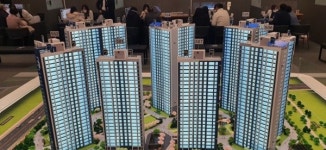 충북 음성에 분상제 아파트 들어온다…동문건설, 음성 동문 디 이스트 견본주택 개관