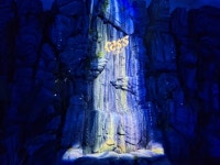 [WIKI 현장] 얼음 동굴서 즐기는 맥주…카스 월드에 가다