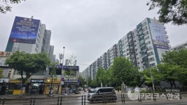 [WIKI 현장] 불붙은 여의도 재건축…롯데건설·삼성물산이 노리는 대교아파트 가보니