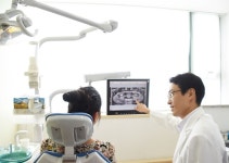 임플란트, 통증 두려움 있다면 네비게이션 시술이 도움 돼