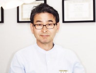 이달부터 확대되는 치과 건강보험으로 노년층 임플란트 저렴해진다