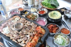 효리네민박 단골집으로 유명한 제주 애월 맛집 애월그때그집